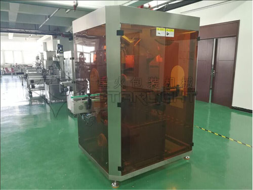 西安星火旋蓋機(jī)廠房一角