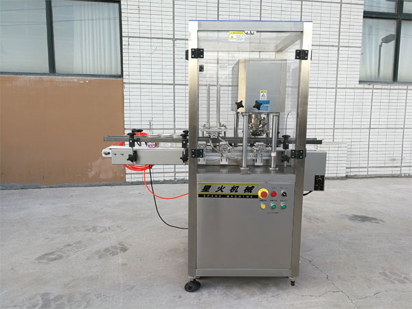 真空旋蓋機(jī)設(shè)備-全自動(dòng)真空旋蓋機(jī)設(shè)備生產(chǎn)線(xiàn)